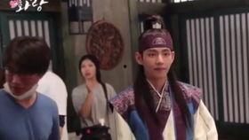 花郎花絮金泰亨,花郎花絮中的魅力瞬间